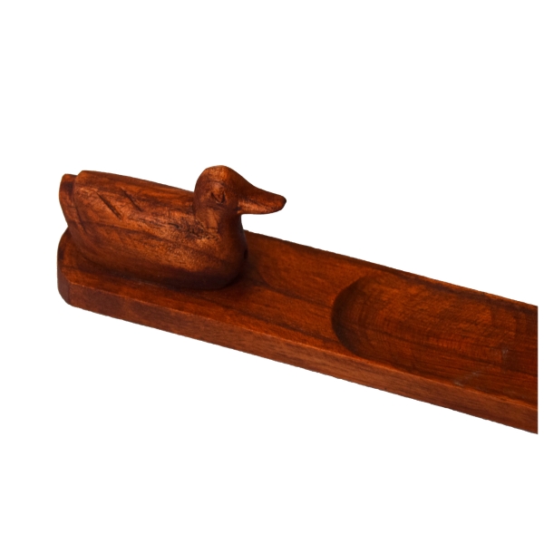 Räucherstäbchenhalter aus Holz mit von Hand geschnitzter Tierfigur