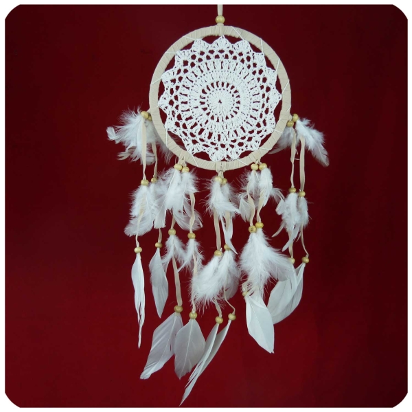 Traumfänger Dreamcatcher Windspiel Federn Träume Geschenk Deko Hängend gehäkelt 16 cm