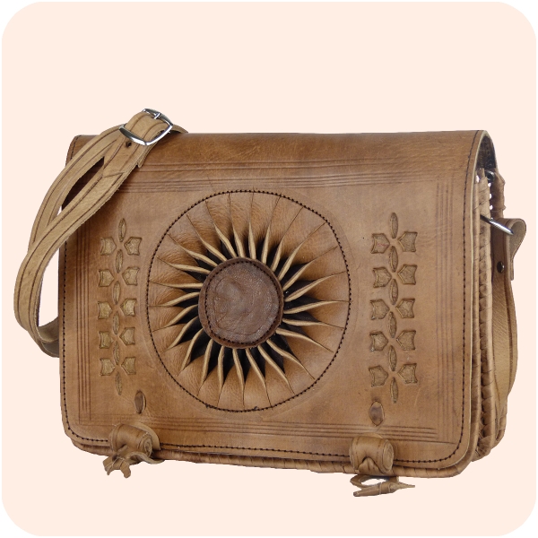 Leder-Handtasche „Dorah“ 22x28cm dunkelbraun I marokkanische Umhängetasche mit Ledernäherei I 100% Handarbeit I verstellbarer Schultergurt