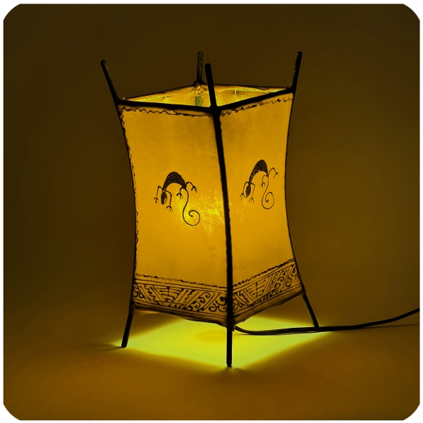 Orientalische Lampe Hennalampe marokkanische Lederlampe Tischleuchte Stehleuchte Carree Gecko 30 cm